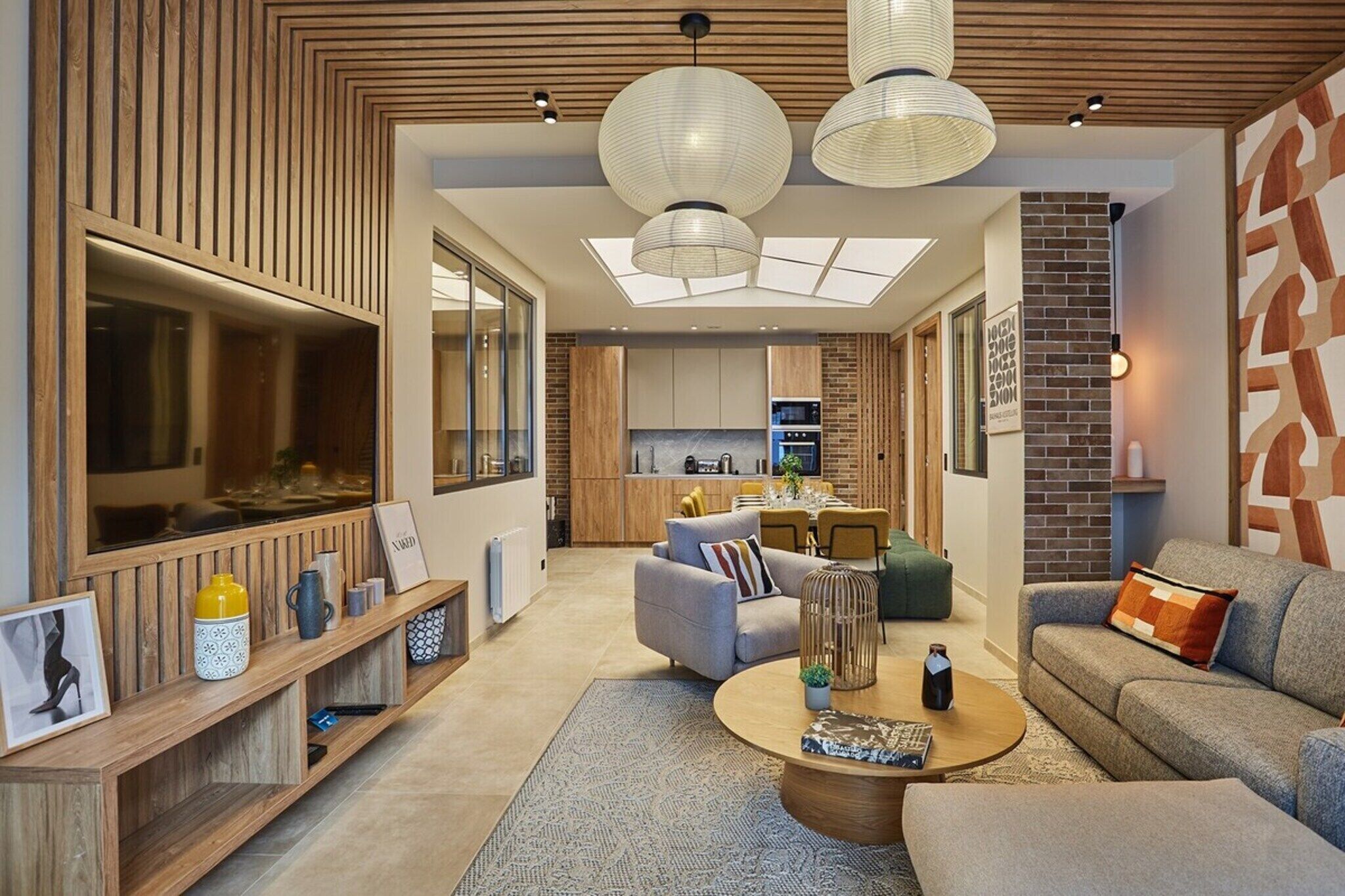 Smart TV, offices