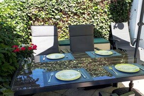 Restauration en plein air