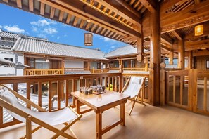 Luxury Double Room, Courtyard View | Desk, free WiFi - Jian Chuan Sha Xi Sha Ping NO.2Courtyard (Dali)