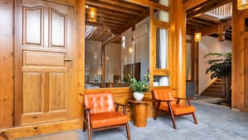 Family Suite, Courtyard View