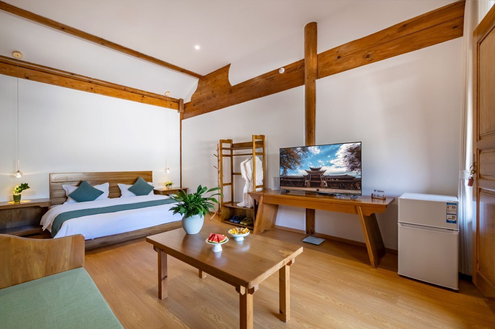 クラシック スイート コートヤードビュー | デスク、WiFi (無料)