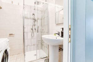 Een douche, een bidet