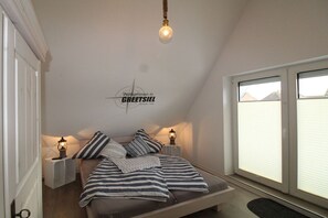 2 soverom, strykejern/-brett og wi-fi (inkludert)