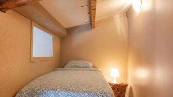 1 bedroom, internet