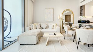 Ein modernes Wohnzimmer mit einer Eckcouch, einem Couchtisch und einem Essbereich mit Stühlen und einem Tisch für zwei Personen.