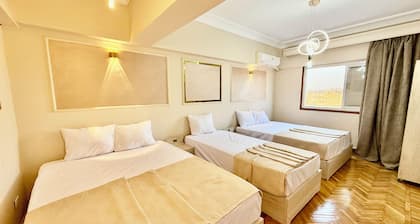 Moonlight Homes Tahrir Square