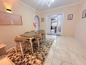 Servicio de comidas en la habitación