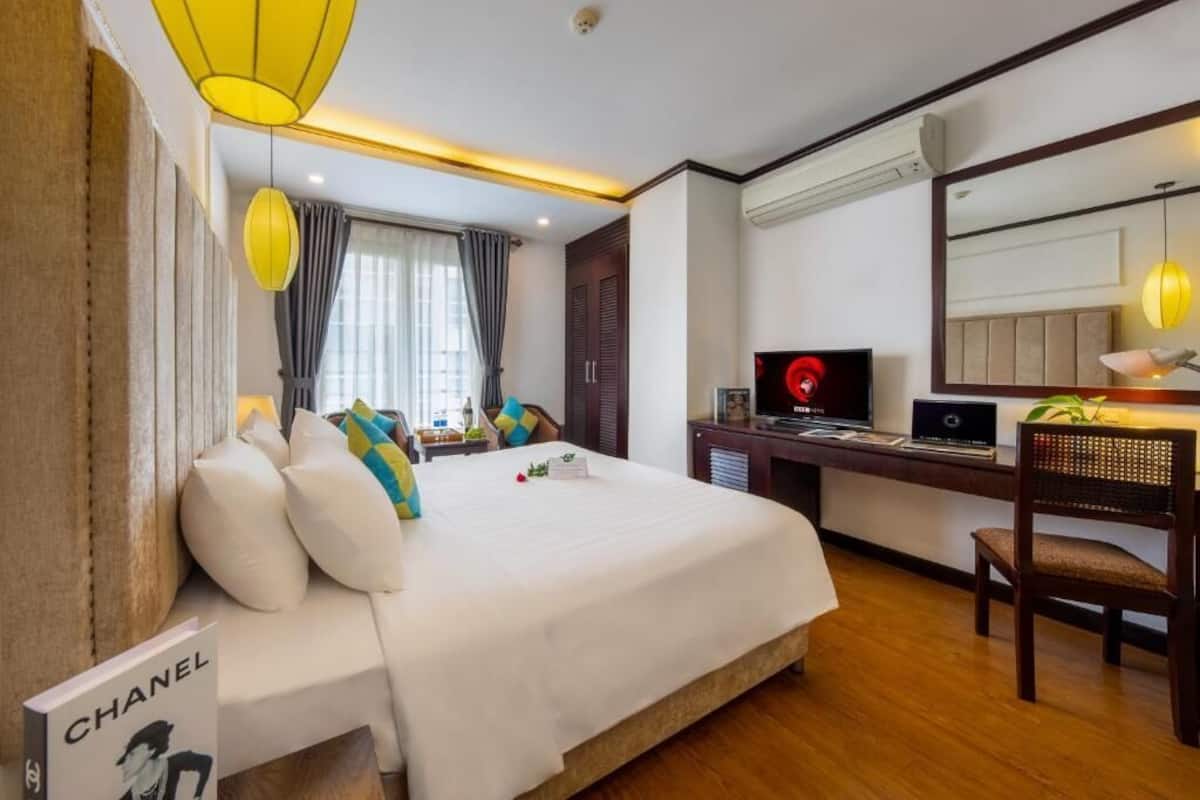 Double Room, City View