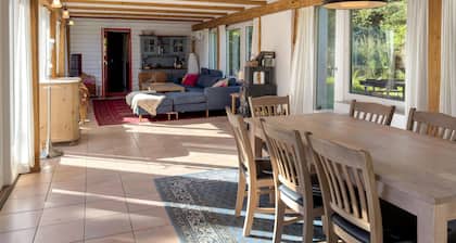 Awesome home in Fårvang with sauna