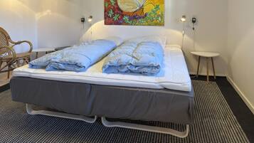 4 chambres, lit de bébé portatif, accès au Wi-Fi (inclus)