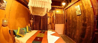 Dinh Đá H'Mông - Karsterly Rock Lodge