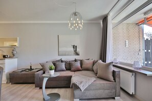 TV - Apartment 11 in the Villa Idyll - Villa Idyll (Timmendorfer Strand)