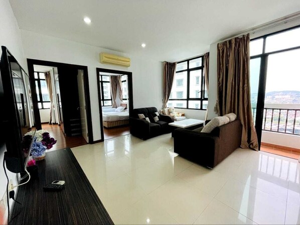 Appartement Supérieur, vue lac | Entrée intérieure