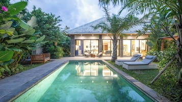 Villa (3 Bedrooms) | Exterior