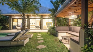 Villa (3 Bedrooms) | Exterior