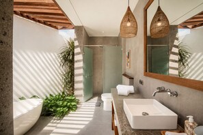 Exterior - 5BR Canggu Retreat Steps to Beach, Ricefield View (Canggu)