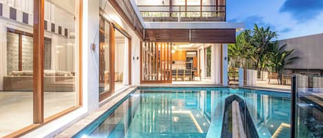 Vila (5 Bedrooms) | Fachada