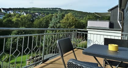 Apartment 'Klose' mit privater Terrasse, Balkon und WLAN