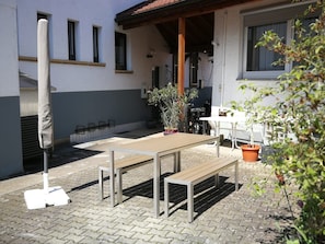 Outdoor dining - Apartment 'Zimmer 31' (Nürtingen)