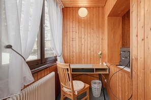 Interior - Apartment 'Zimmer 32' (Nürtingen)