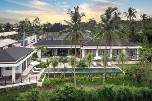 Unclassified image, 3 of 17, button - Villa Maxime by BaliSuperHost (Bali)
