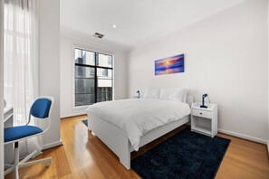 3 chambres, fer et planche à repasser, Wi-Fi, literie fournie