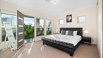 3 camere, ferro/asse da stiro, Wi-Fi