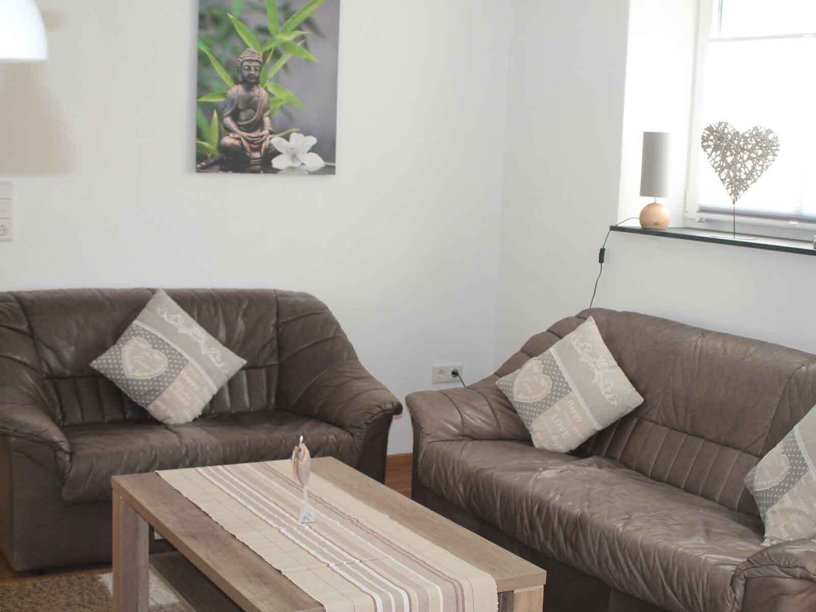 Fernseher, Tischtennisplatte