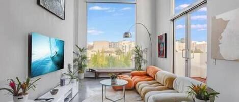 تلفزيون ذكي