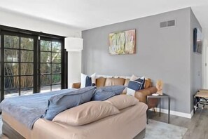 4 soveværelser, skrivebord, strygejern/strygebræt, gratis Wi-Fi