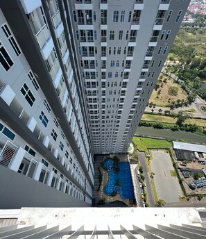 Studio, Balcony, City View | Balcony view - Amor Studio Pakuwon City Mall Surabaya Timur  (Surabaya)