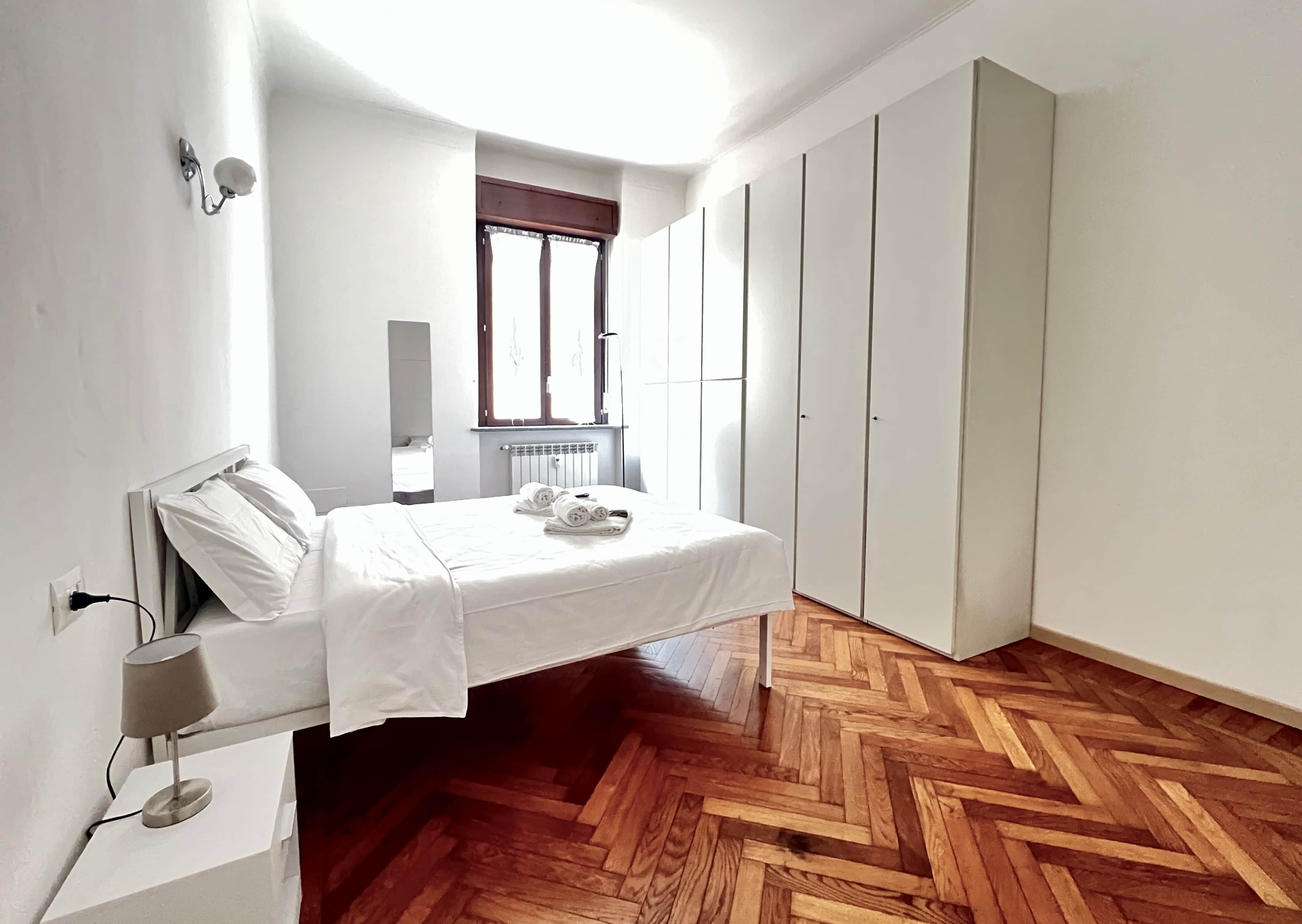 1 camera, ferro/asse da stiro, Wi-Fi, lenzuola
