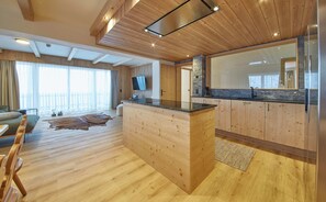 Superior Chalet, Mountain View | Private kitchen