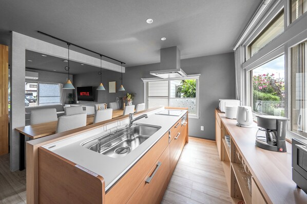 Fridge, microwave, stovetop, toaster