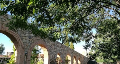 Tsingpu Badaling Retreat