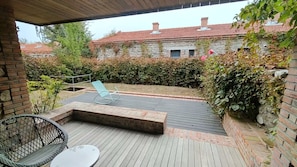 Suite, vue cour intérieure