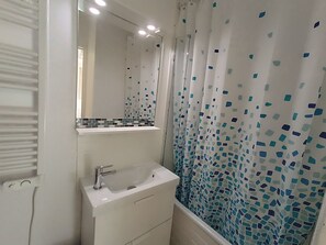 Bathroom - Super Studio En Front De Mer - 5105 (Soulac-sur-Mer)