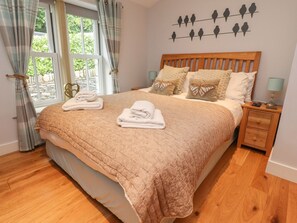 4 soverom, individuelt dekorert og individuelt innredet