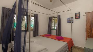 2 chambres, fer et planche Ă repasser, Wi-Fi, draps fournis