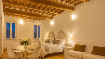 Comfort-Doppel- oder -Zweibettzimmer | Wohnbereich