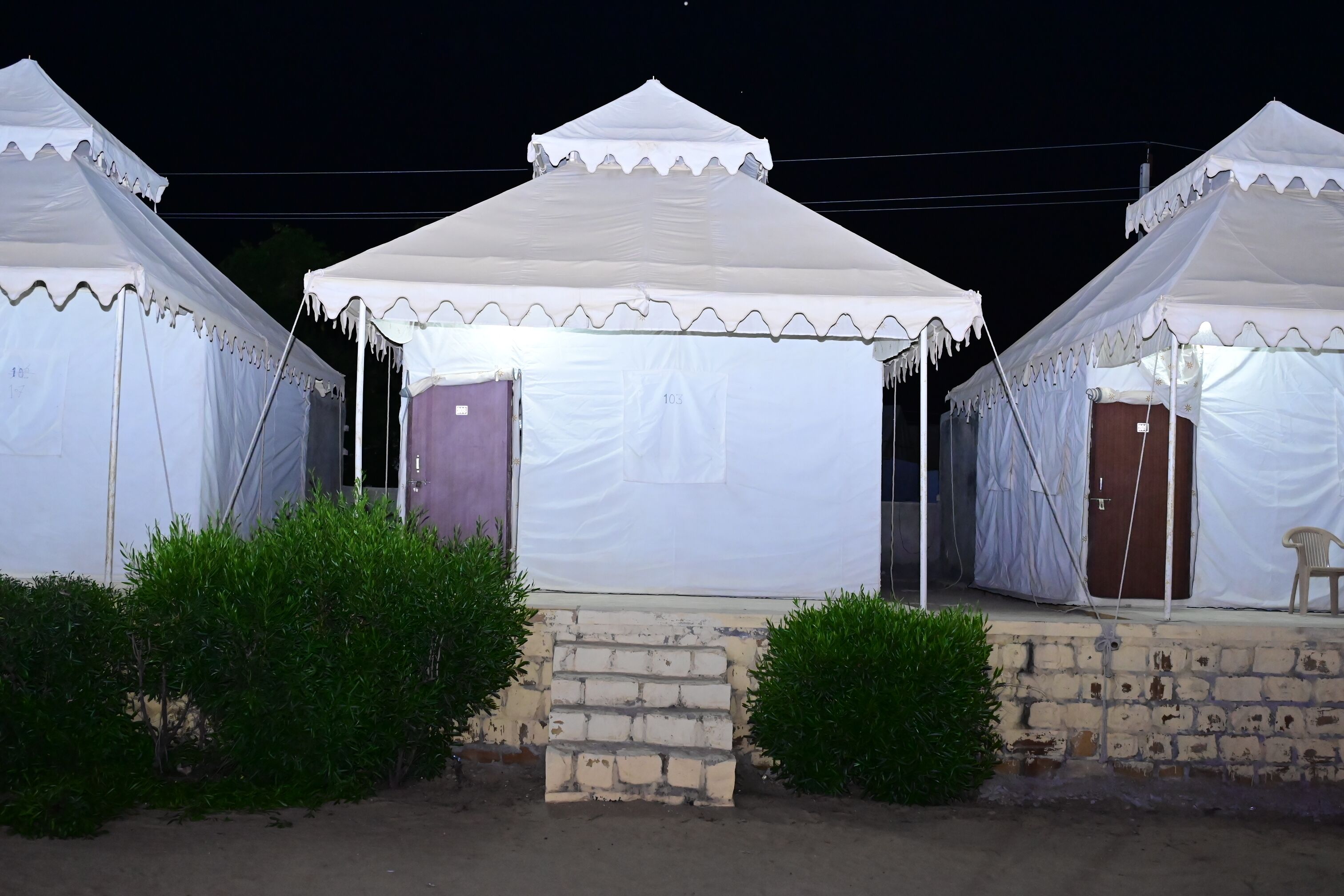 Tente Luxe, balcon, vue sur le désert