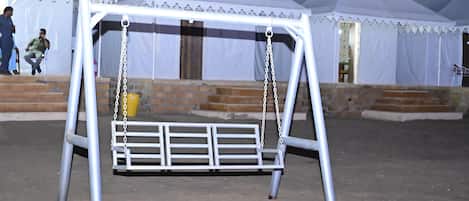 Tente Premium, balcon, vue sur le désert | Bureau