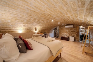 1 chambre, fer et planche Ă repasser, Wi-Fi, literie fournie