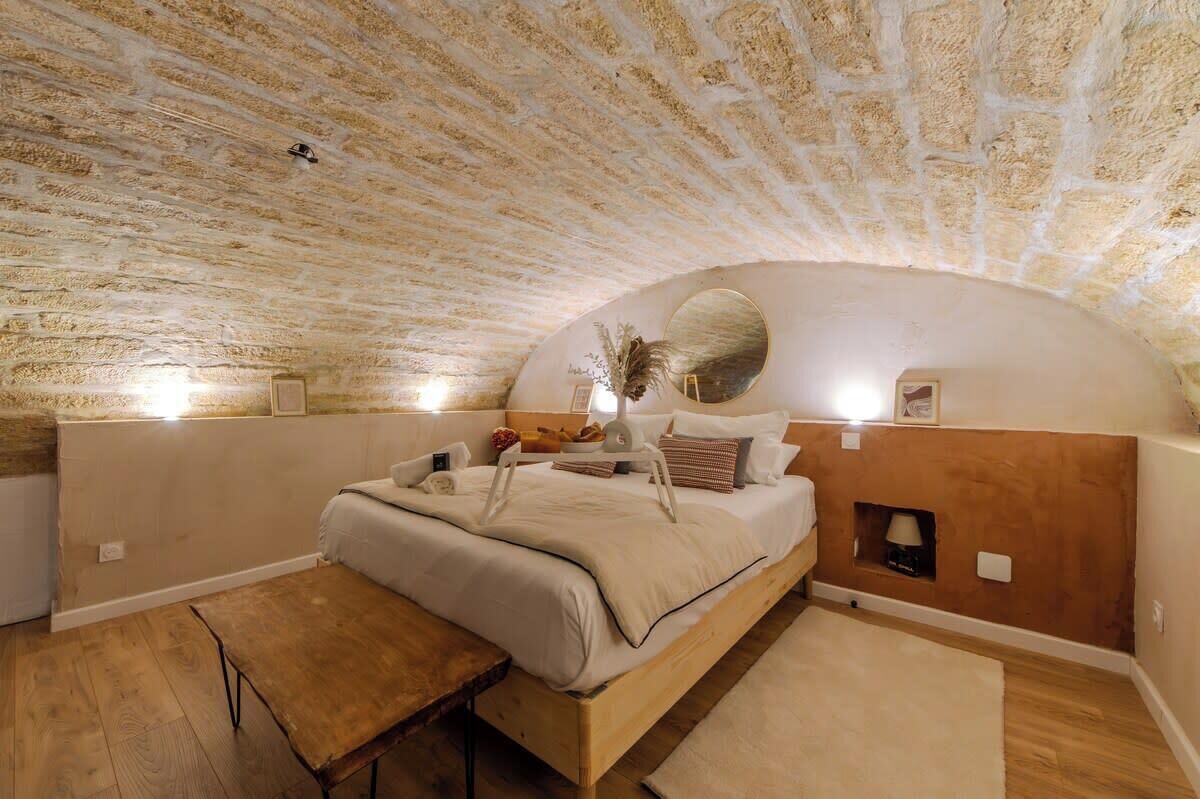 1 chambre, fer et planche à repasser, Wi-Fi, draps fournis