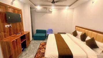 Habitación Deluxe con 2 camas individuales, vistas a la colina | Wifi gratis