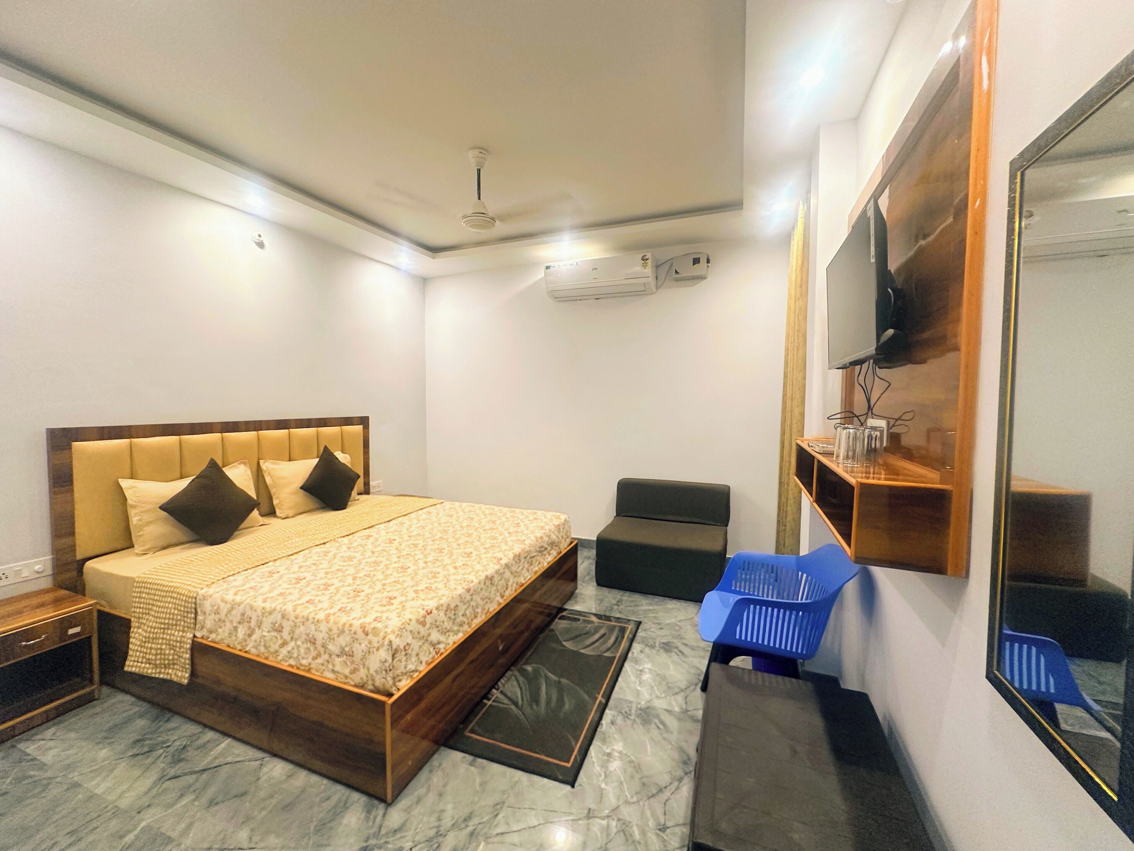 Quarto duplo luxo, vista para a colina | Wi-Fi de cortesia