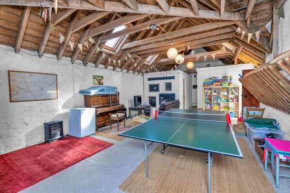 غرفة الألعاب