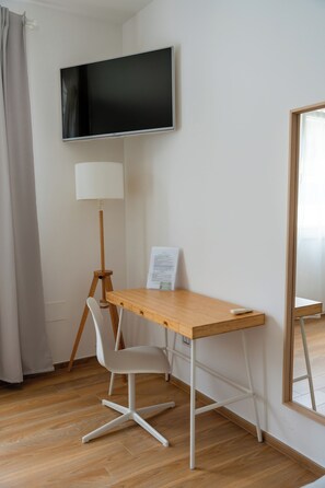 Monolocale Superior, vista giardino | Wi-Fi gratuito