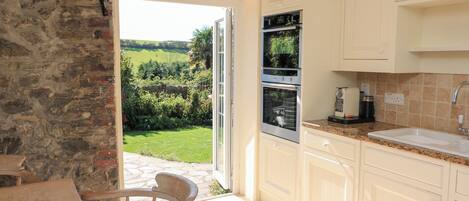 食器洗い機、調理器具と食器