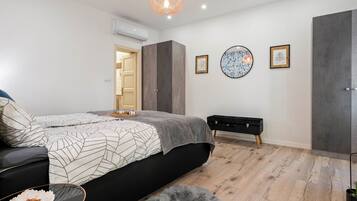 2 Schlafzimmer, Bügeleisen/Bügelbrett, WLAN
